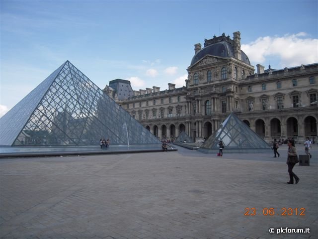 Louvre%20%287%29.JPG