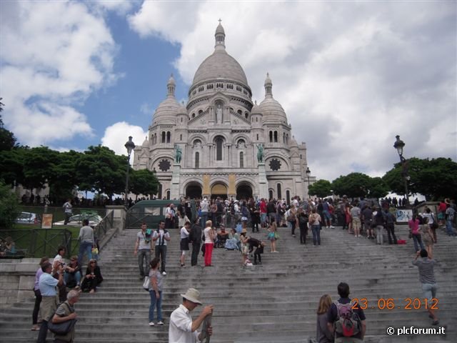 Montmartre%20Basilica%20sacro%20Cuore%20%2822%29.JPG